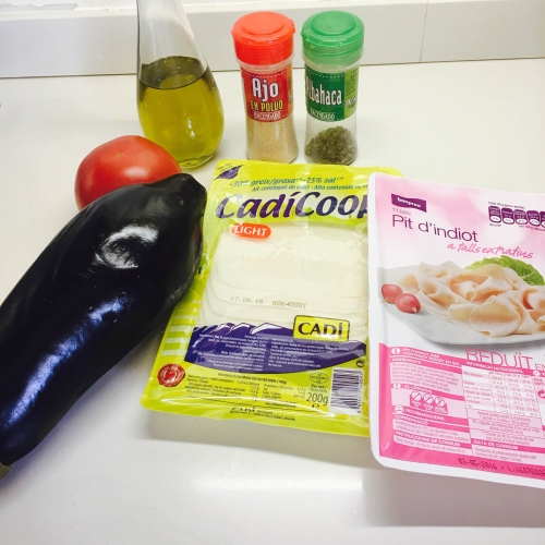 01. Ingredientes para un sandwich mixto de berenjena en tu blog de fitness para mujeres y blog de recetas fitness