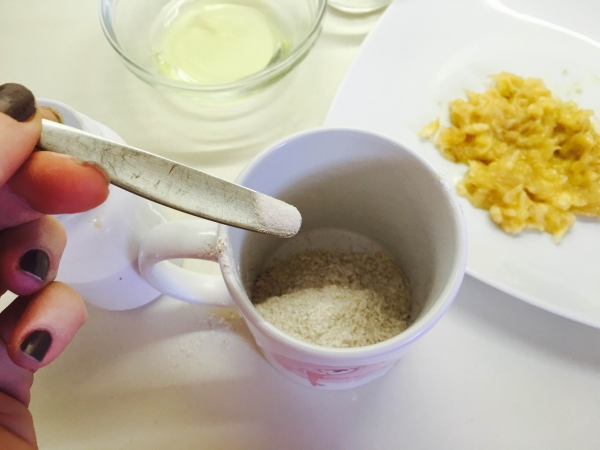 03. sucralosa para el bizcocho a la taza para blog de recetas fitness y blog de fitness para mujeres