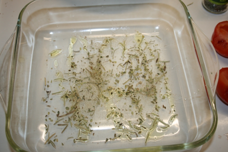 05. aliñar la bandeja para tomates al horno crujientes