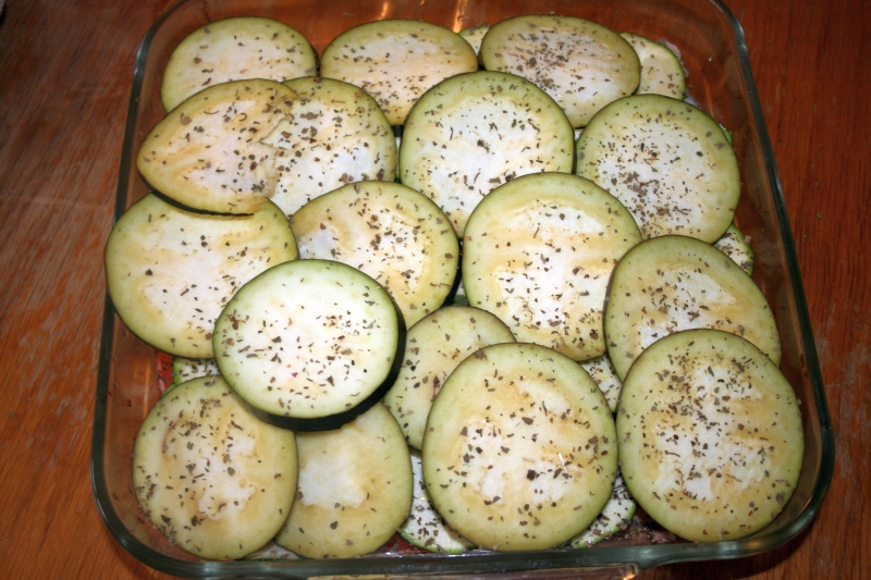 05. berenjenas para Pastel de verduras y atún bajo en grasas en blog de fitness para mujer