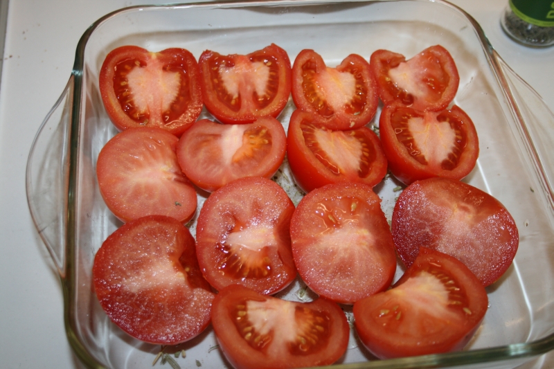 06. Colocar los tomates bandeja para tomates al horno crujientes