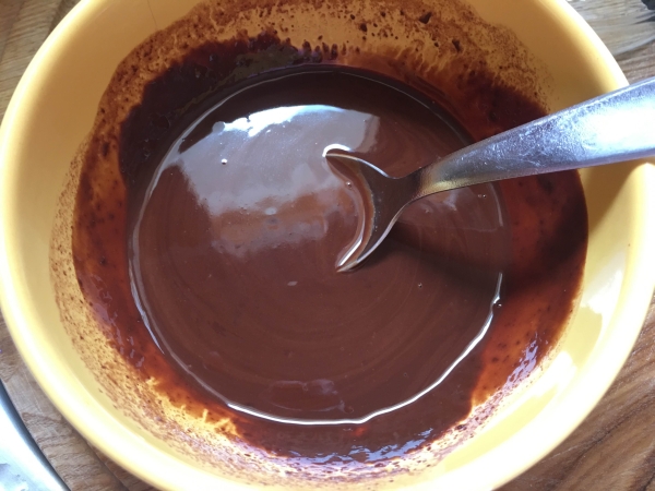 06. Deshacer el chocolate para la mousse de chocolate y coco en blog de recetas fitness y blog de fitness para mujeres