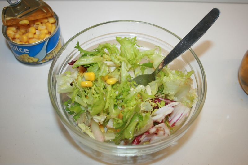 06. La ensalada para las crepes saladas en blog de recetas fitness y blog de fitness para mujeres