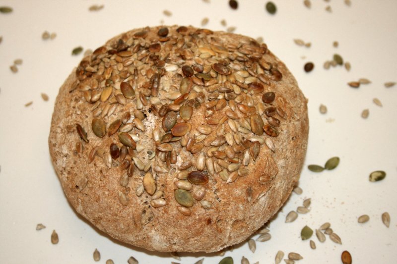 10. bodegon pan integral de espelta
