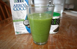 BATIDO VERDE en blog de recetas fitness para mujeres
